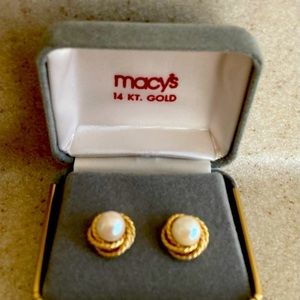 14k gold and pearl earrings